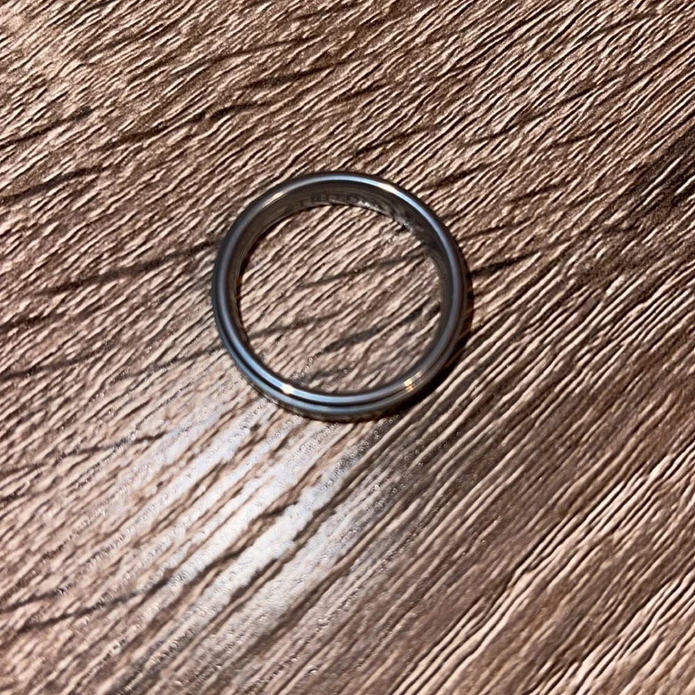 Mens Tungsten wedding band size 10.5 from zales